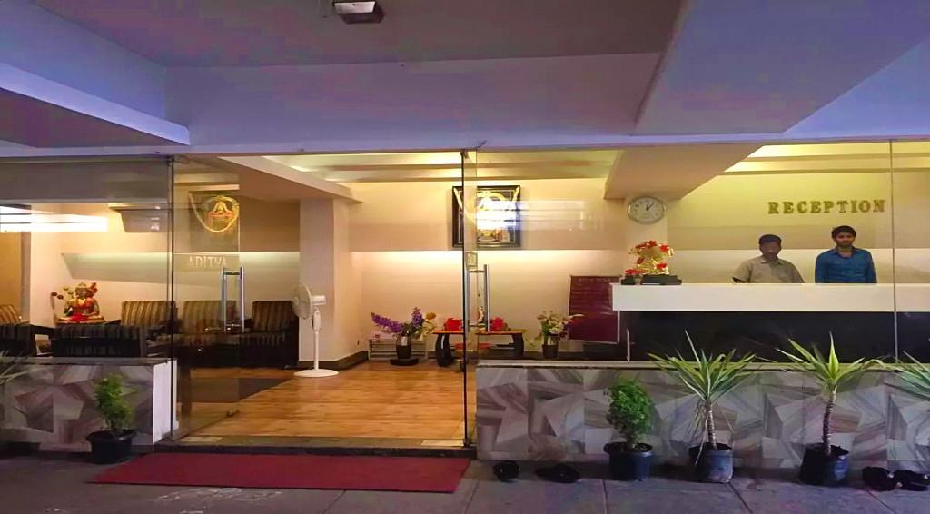 Aditya Palace Hotel Rājahmundry Екстериор снимка